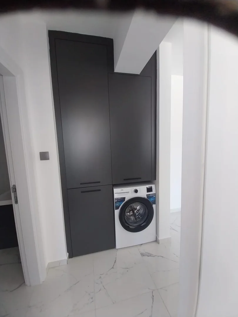 LONG BEACHTE MAKENZİ PROJESİ ,GRAND SAFİR YANI FULL EŞYALI SIFIR 1+1 DAİRE BİRİNCİ KAT