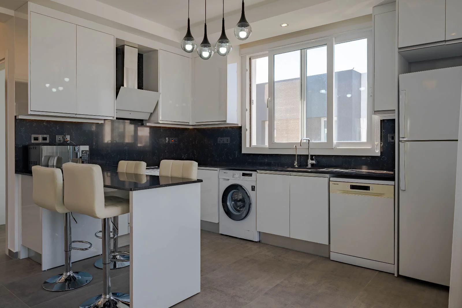 FOURSEASONS LIFE BİRİNCİ ETAPTA ÇATI TERASLI FUL EŞYALI 2+1 PENTHOUSE — Satılık in İskele, Boğaz