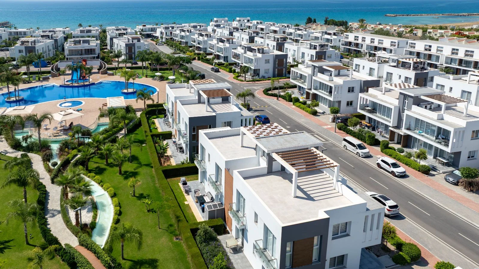 FOURSEASONS LIFE BİRİNCİ ETAPTA ÇATI TERASLI FUL EŞYALI 2+1 PENTHOUSE
