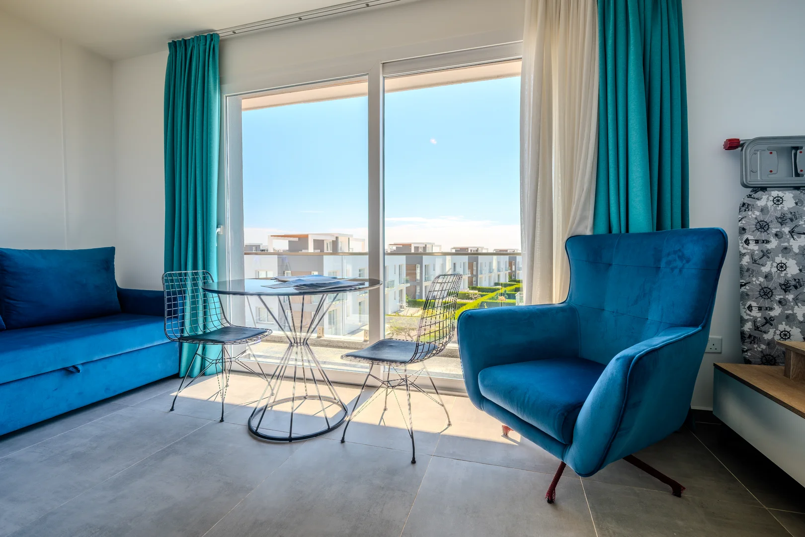FOURSEASONS LİFE BİRİNCİ ETAPTA TÜM MASRAFLAR DAHİL FUL EŞYALI SATILIK STÜDYO DAİRE — İskele
